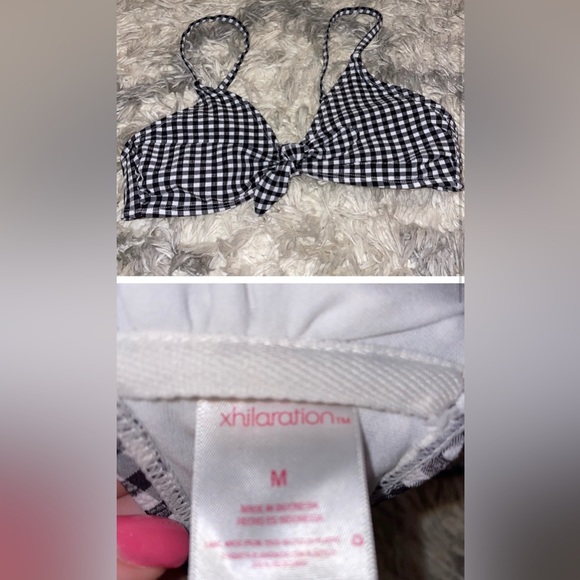 5 bathing suit tops (sold together) all size mediums. All in Great condition - Picture 3 of 5